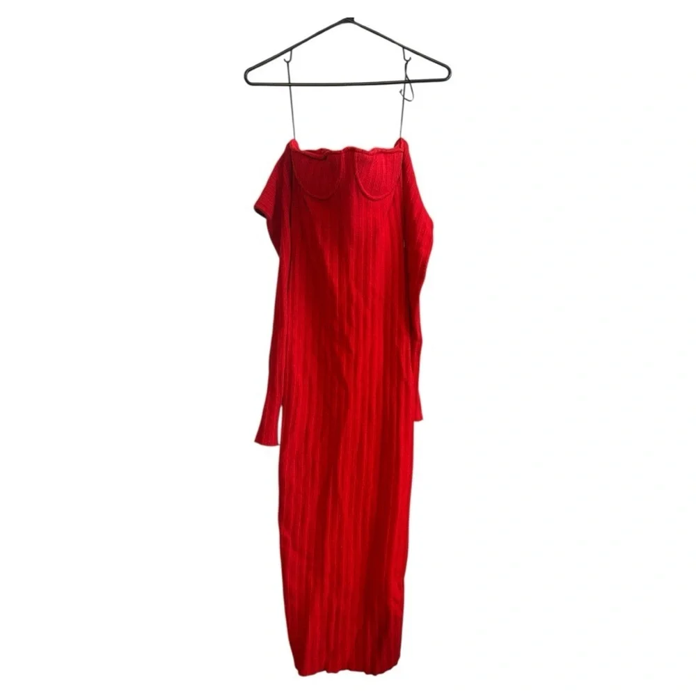 NWOT LaQuan Smith Off The Shoulder Midi Dress Cherry Red
